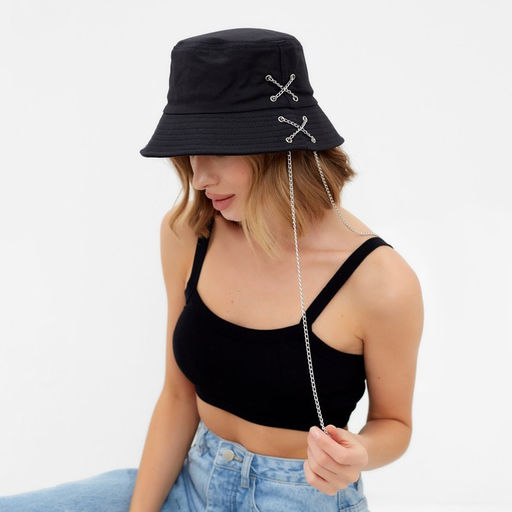 Панама женская с цепочкой MINAKU, чёрная, размер 56-58