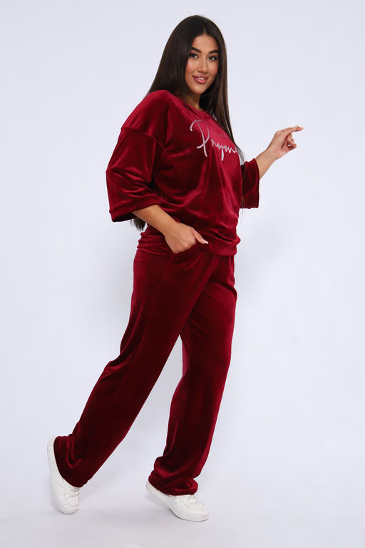 Женский костюм с брюками и кофтой 320