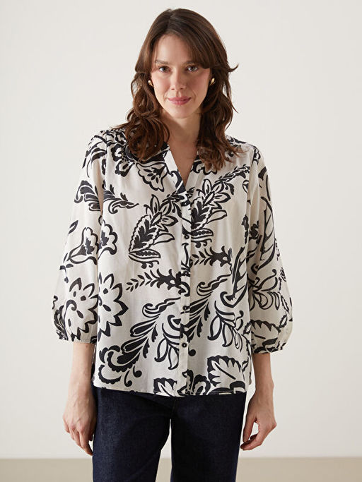 Ka??k Yaka ?i?ekli Kad?n Bluz