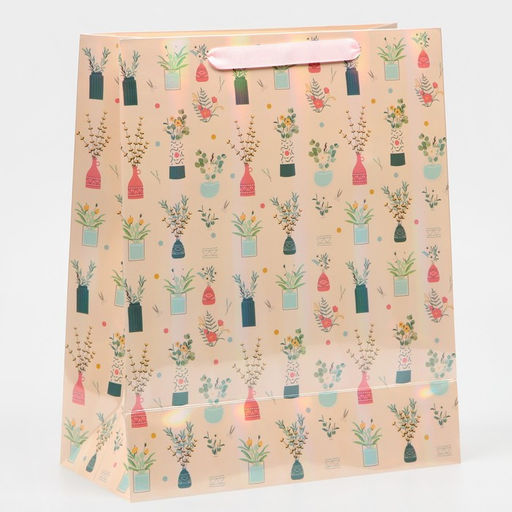 Пакет ламинированный вертикальный Будь счастлива, радужная голография, М 26 х 30 х 9 см - Дарите счастье фото 3