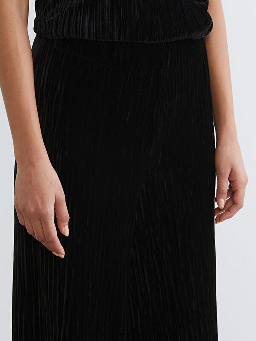 Beli Lastikli Dokulu Kad?n Pantolon