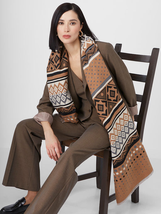 в составе ШЕРСТЬ и КАШЕМИР Большой, мягкий, теплый однотонный двусторонний палантин. - Tantino фото 3