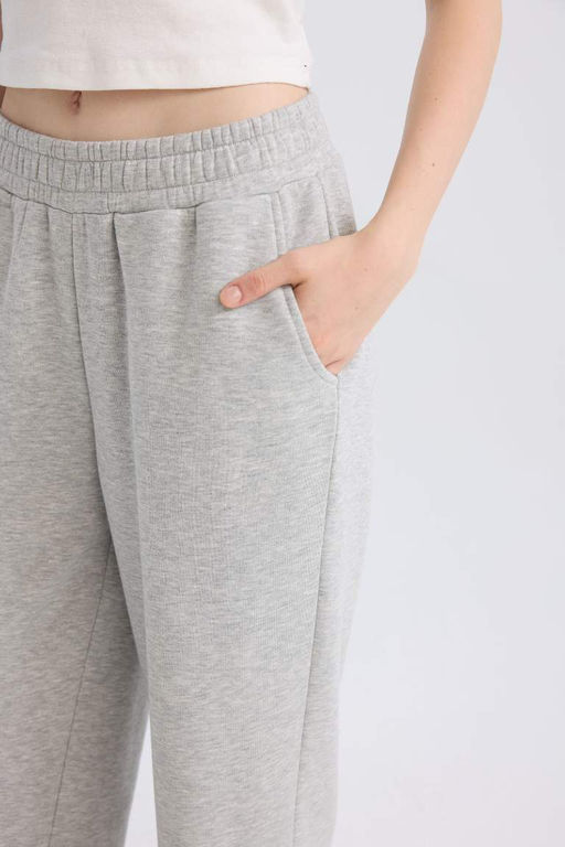 Классные широкие штанины, эластичный пояс, шнуровка, карман, широкие брюки. Базовый однотонный серый низ спортивного костюма. - Defacto фото 6