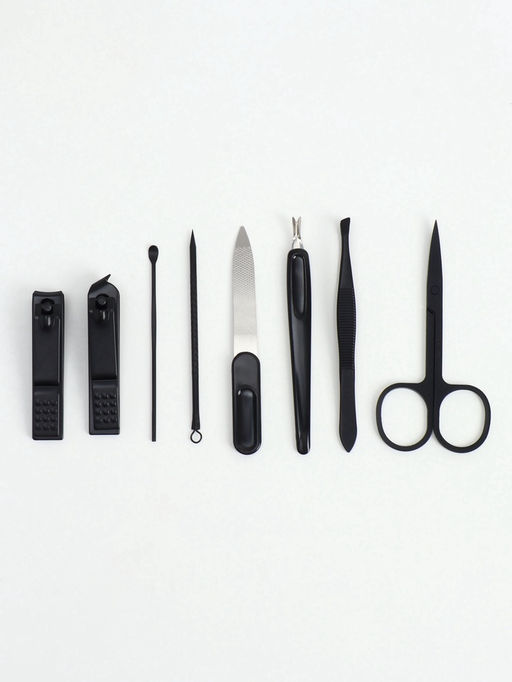 Набор маникюрный Christian, 8 предметов, в футляре, чёрный, серый