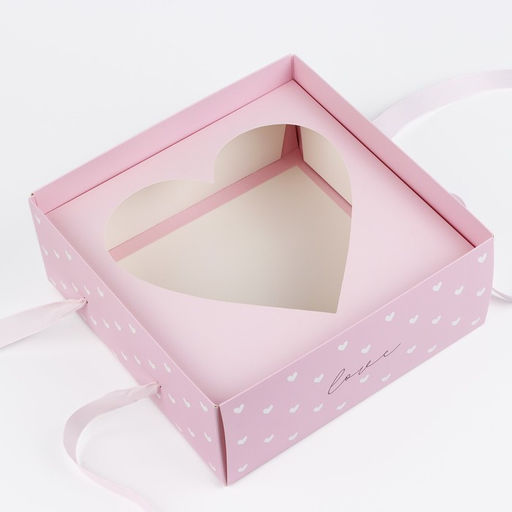 Коробка для цветов с фигурным вкладышем и PVC крышкой «Love», 23.5 х 23.5 х 15 см