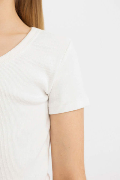 Облегающая футболка с круглым вырезом для девочек, базовая футболка в рубчик с короткими рукавами - Defacto фото 4