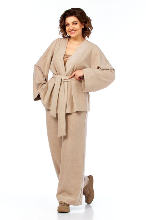 Костюм Diamant 2143 бежевый