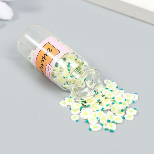 Цена за 3 шт. Декор для творчества пластик Цветок. Бело-зелёная ромашка, набор 8 г, 5?2?2 см