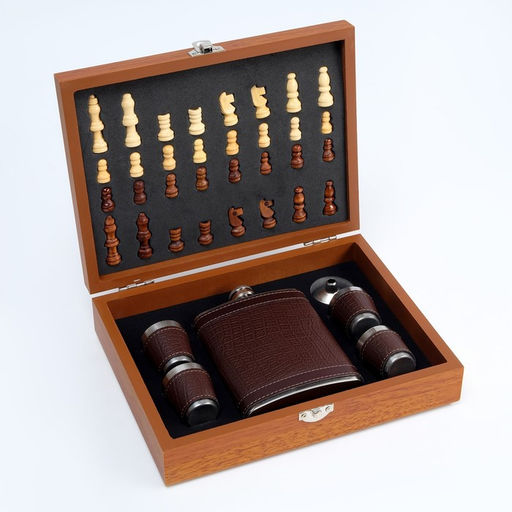 Подарочный набор Шахматы и фляжка 7 в 1, металл и искусственная кожа - Simaland фото 4