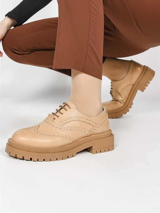 Туфли модельные на выход и на работу A-1