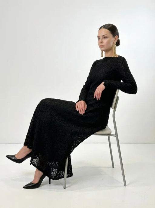 Платье из трикотажного кружева  черный с фестонами