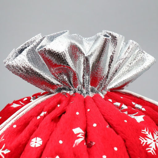 Цена за 5 шт. Мешочек подарочный плюш Снег и солнце, снежинки, тиснение, 30 х 40 см +/- 1.5 см - Дарите счастье фото 4