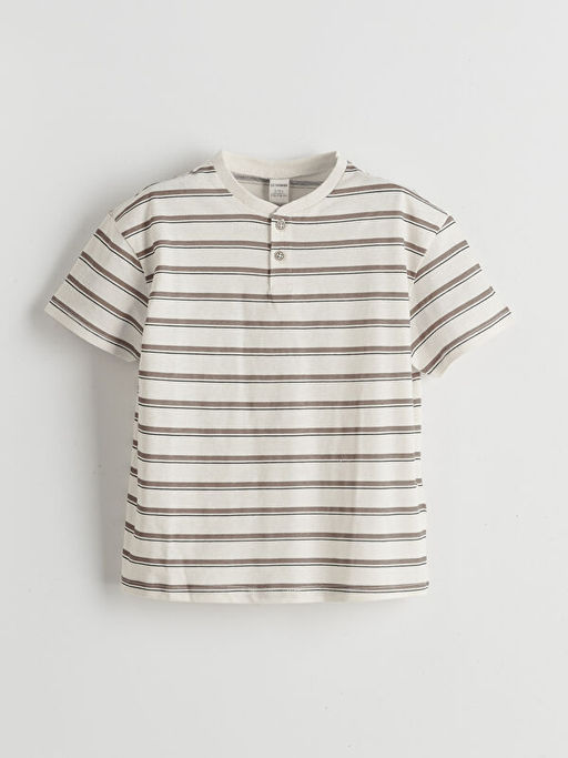 ?izgili Erkek ?ocuk Ti??rt ve ?ort 2li