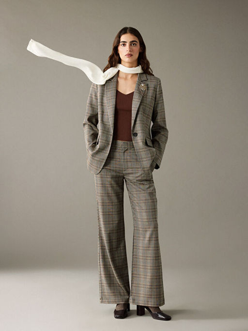 Standart Fit Ekose Kad?n Pantolon