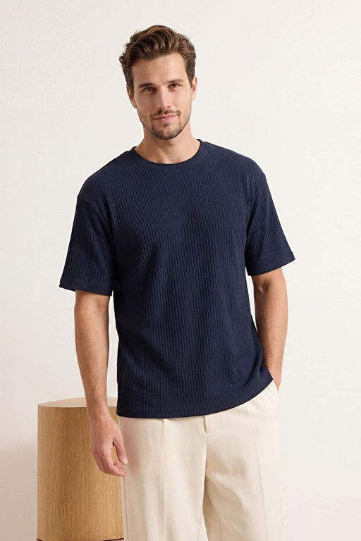 Lacivert D___k Omuz Regular Fit Dokulu T-Shirt TMNSS26TS00005 - Trendyolmilla фото 2