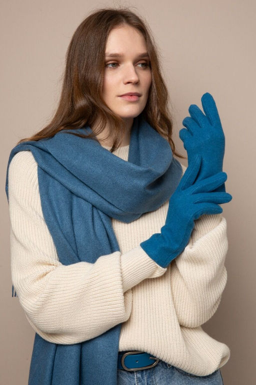 Перчатки из шерсти и полиэстера