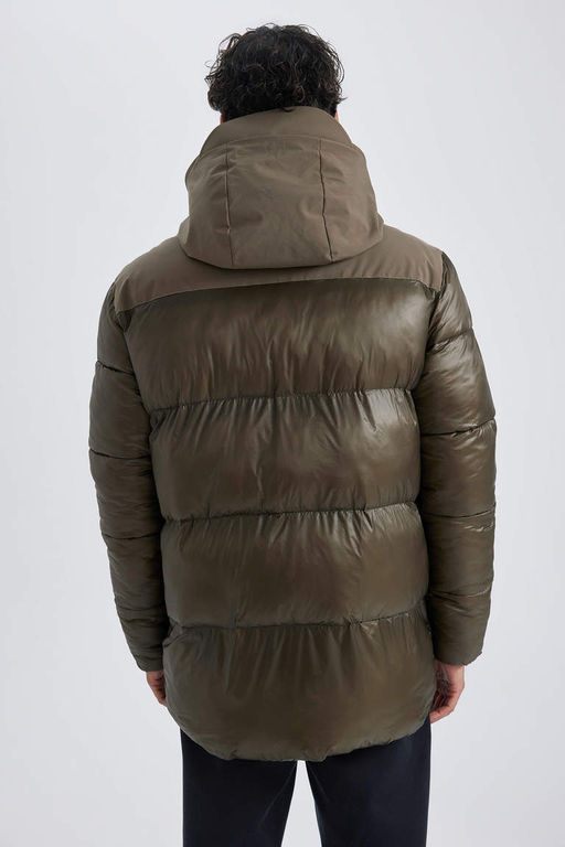 Пуховик стандартного кроя с капюшоном - Defacto фото 9