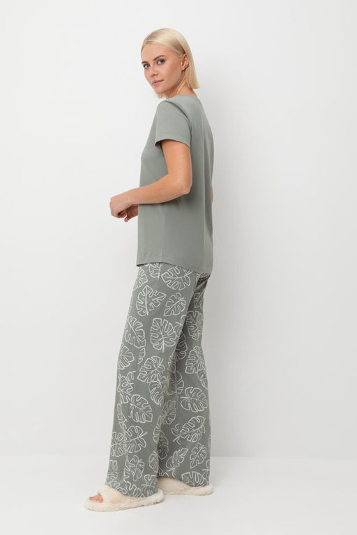 Е 20075/24/зеленый чай,тропические листья пижама жен