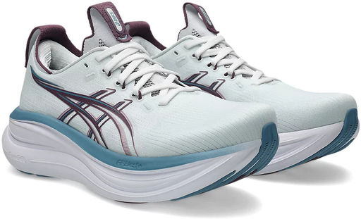 Кроссовки женские