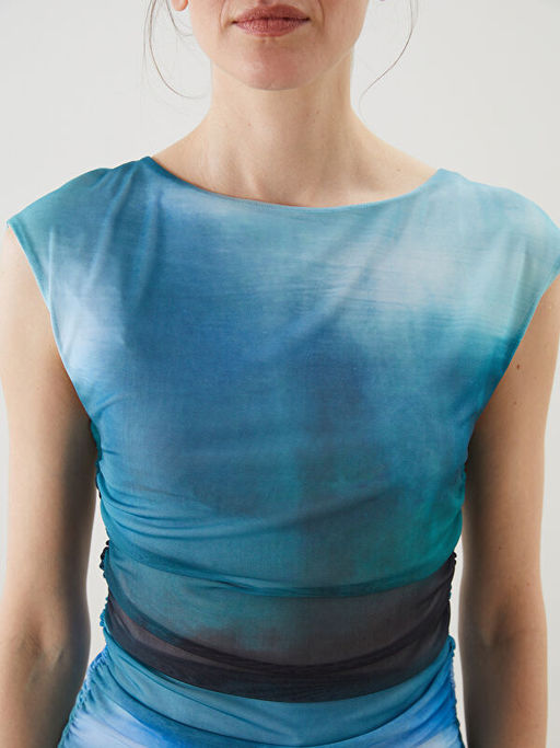 Bisiklet Yaka Batik Kad?n Bluz