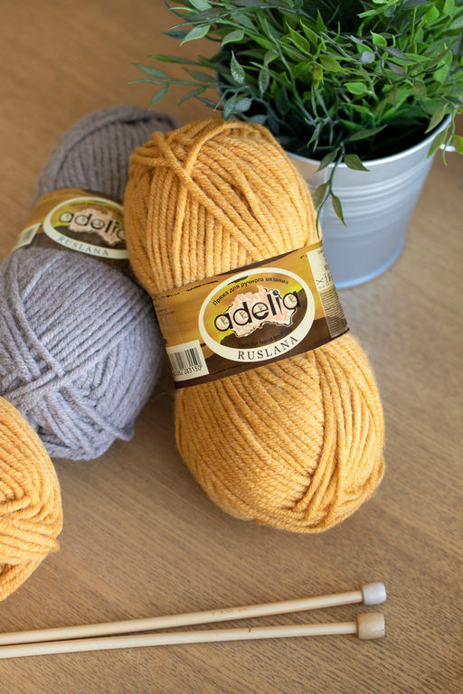 Пряжа ADELIA RUSLANA 75% акрил, 25% шерсть 5 шт. х 100 г 100 м 5 м