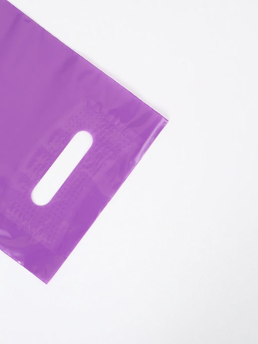 Цена за 50 шт. Пакет полиэтиленовый с вырубной ручкой, фиолетовый 20×30 см, 60 мкм