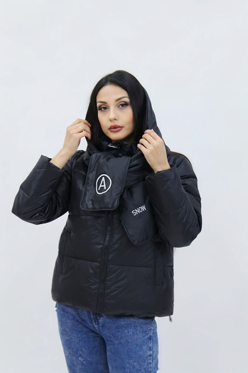 Демисезонная женская куртка весна осень +дутый шарф-косынка 8193