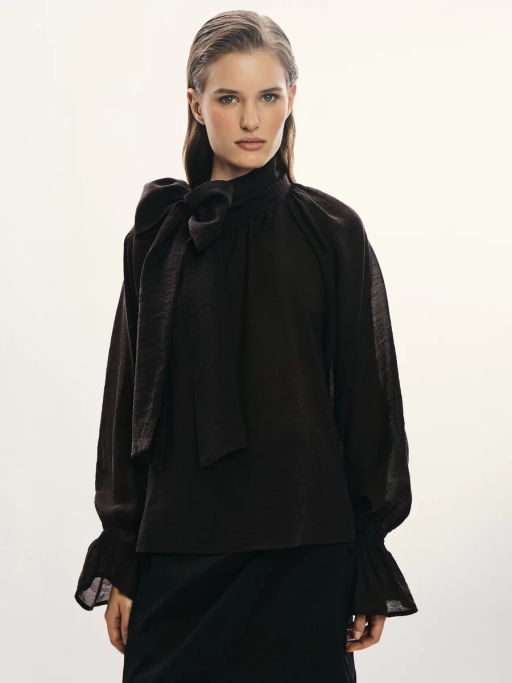 Блузка из тенселя с бантом / Zarina