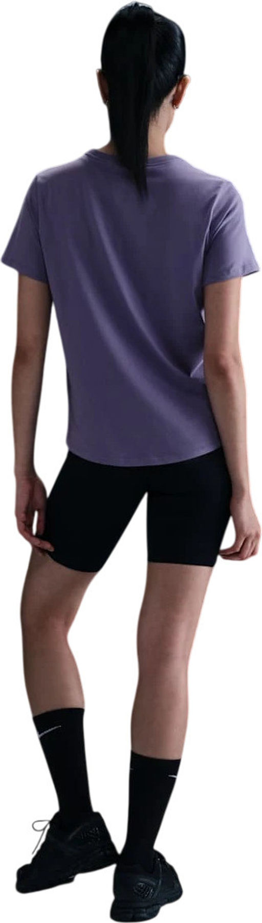 Футболка женская