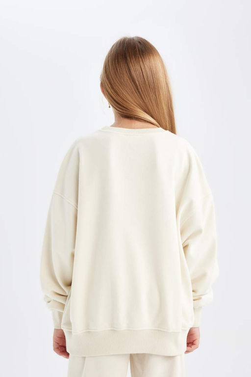 Толстовка оверсайз широкого кроя с круглым вырезом и принтом для девочек цвета экрю - Defacto фото 6