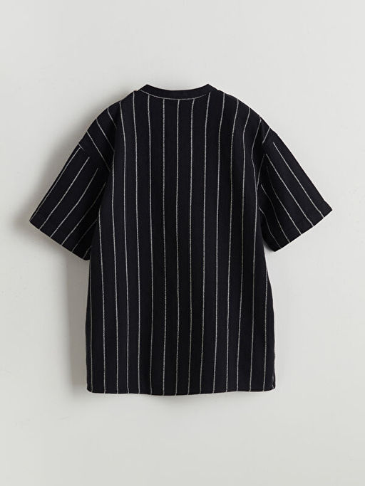 Hakim Yaka ?izgili Erkek ?ocuk G?mlek