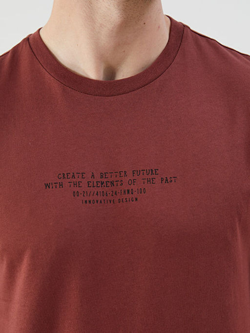 Bisiklet Yaka Bask?l? Penye Erkek Ti??rt