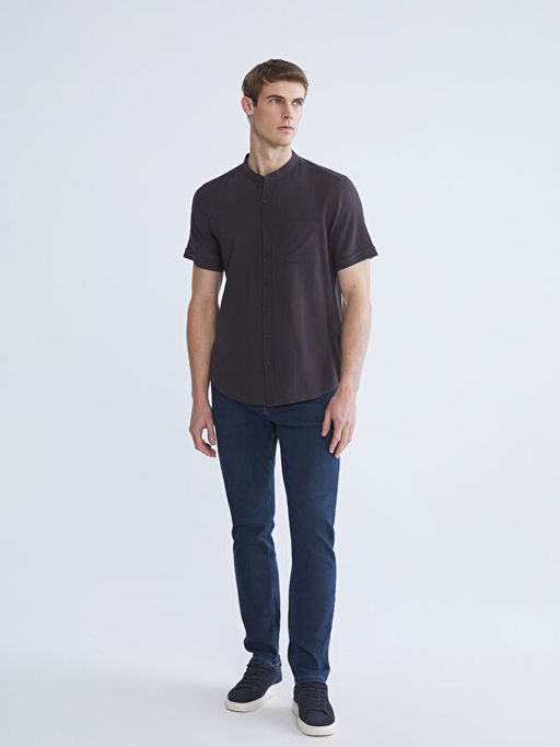 Regular Fit Hakim Yaka K?sa Kollu Erkek G?mlek