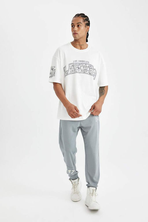 DeFactoFit NBA Los Angeles Lakers Oversize Genis Kal?p Bisiklet Yaka Bask?l? K?sa Pamuklu Kollu Tisort  фото 4