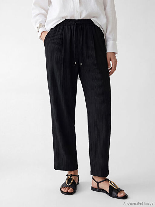 Beli Lastikli Dokulu Kad?n Pantolon