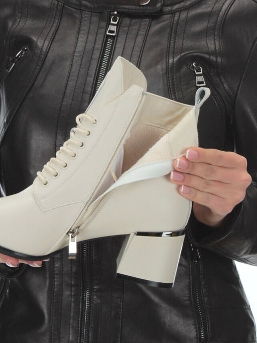 01-PCG270-2 LT.BEIGE Ботинки демисезонные женские (натуральная кожа, байка)