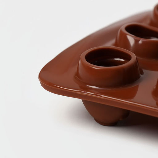 Цена за 2 шт. Форма для конфет и шоколада Доляна Рондо, силикон, 21?10.5?3 см, 15 ячеек, коричневая фото 6