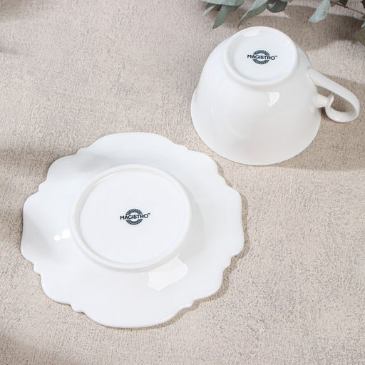 Чайная пара фарфоровая Magistro Сюита, 2 предмета: кружка 250 мл, блюдце d=15,5 см, цвет белый фото 4