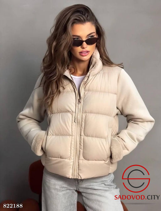 Куртка женская с капюшоном