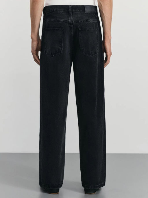 Джинсы relax fit / Zarina