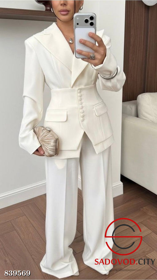 Двойка с приталенным жакетом и баской - Bruno фото 5