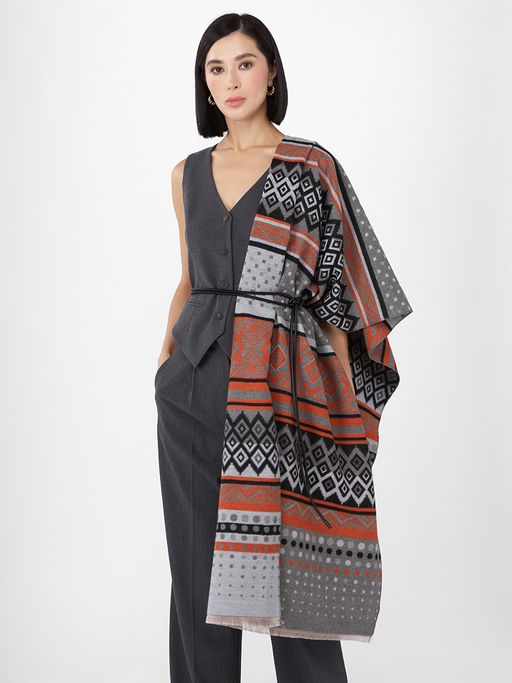 в составе ШЕРСТЬ и КАШЕМИР Большой, мягкий, теплый однотонный двусторонний палантин. - Tantino фото 3