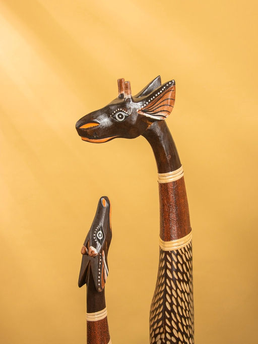 Сувенир «Жирафы», 18×10×80 см, дерево