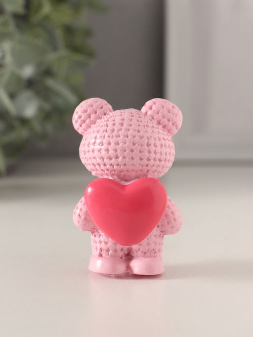 Набор фигурок полистоун Вязаный мишка с большим сердцем, 4 шт., 2.7?4?6 см
