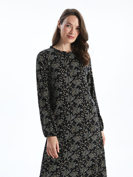 Ba?lamal? Yaka ?i?ekli Elbise