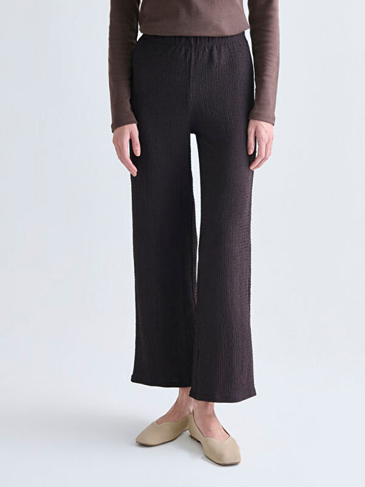 Beli Lastikli Dokulu Kad?n Pantolon