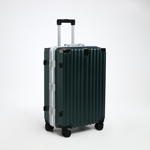 Чемодан средний 24, отдел на молнии, 2 кодовых замка, 4 колеса, крючок, цвет зелёный - Simaland фото 2