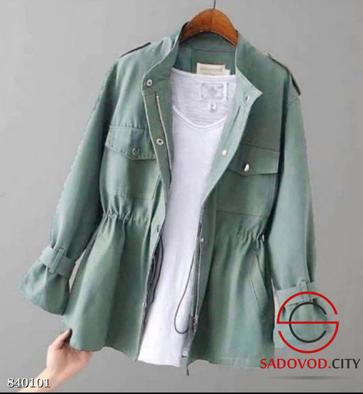 Ветровка женская весенняя