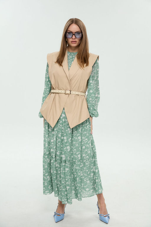 Жилет NIKVA н1027-5 крем-брюле