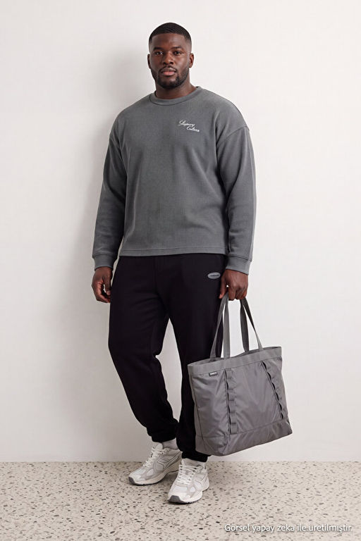 B_y_k Beden Siyah Oversize/Geni_ Kesim Cepli Etiketli Bol E_ofman Alt_ TMNAW25AJ00001 - Trendyolmilla фото 2
